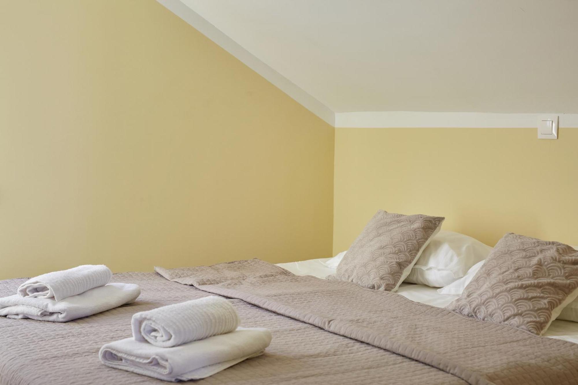 Apartments Nika 투라니 객실 사진