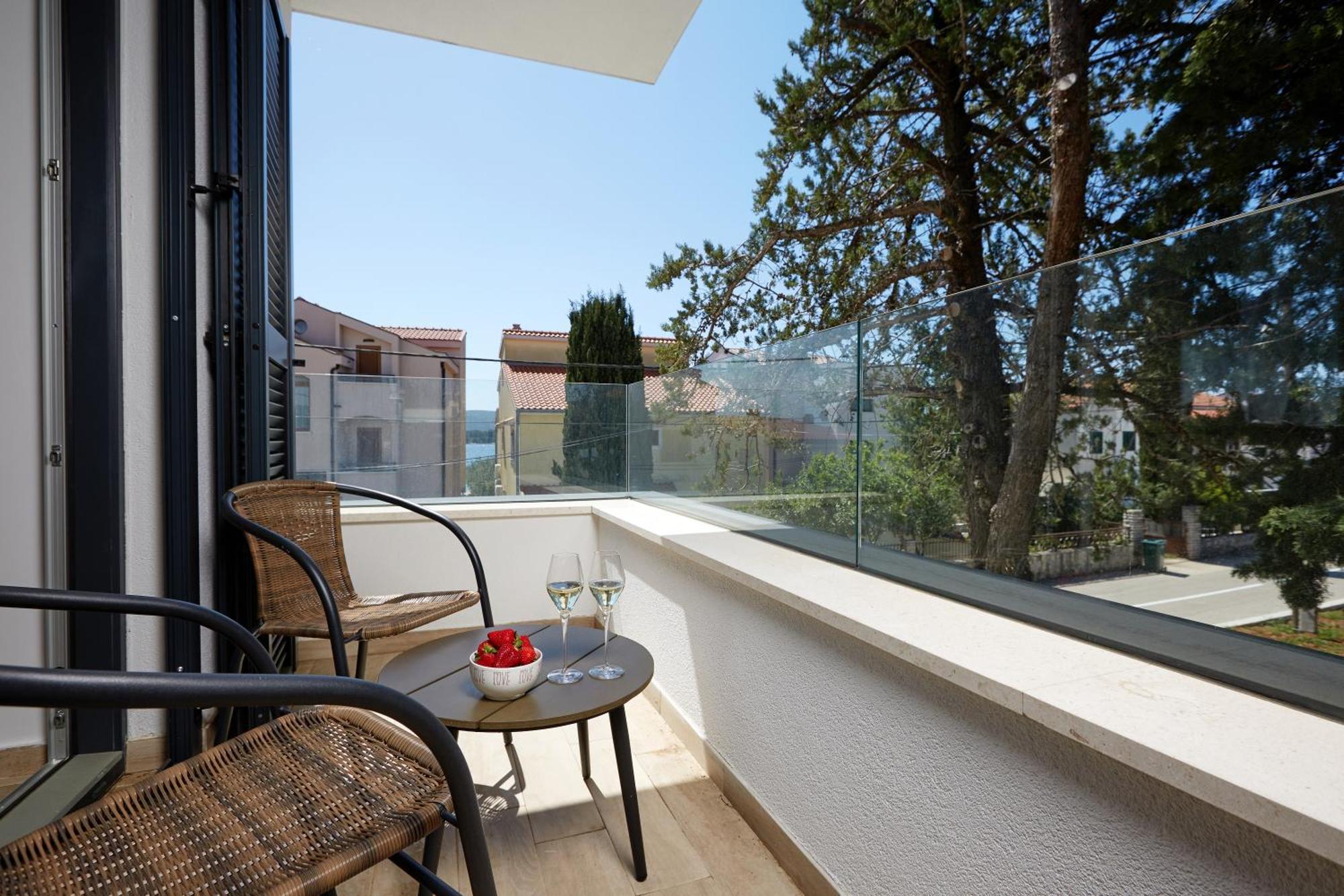 Apartments Nika 투라니 객실 사진