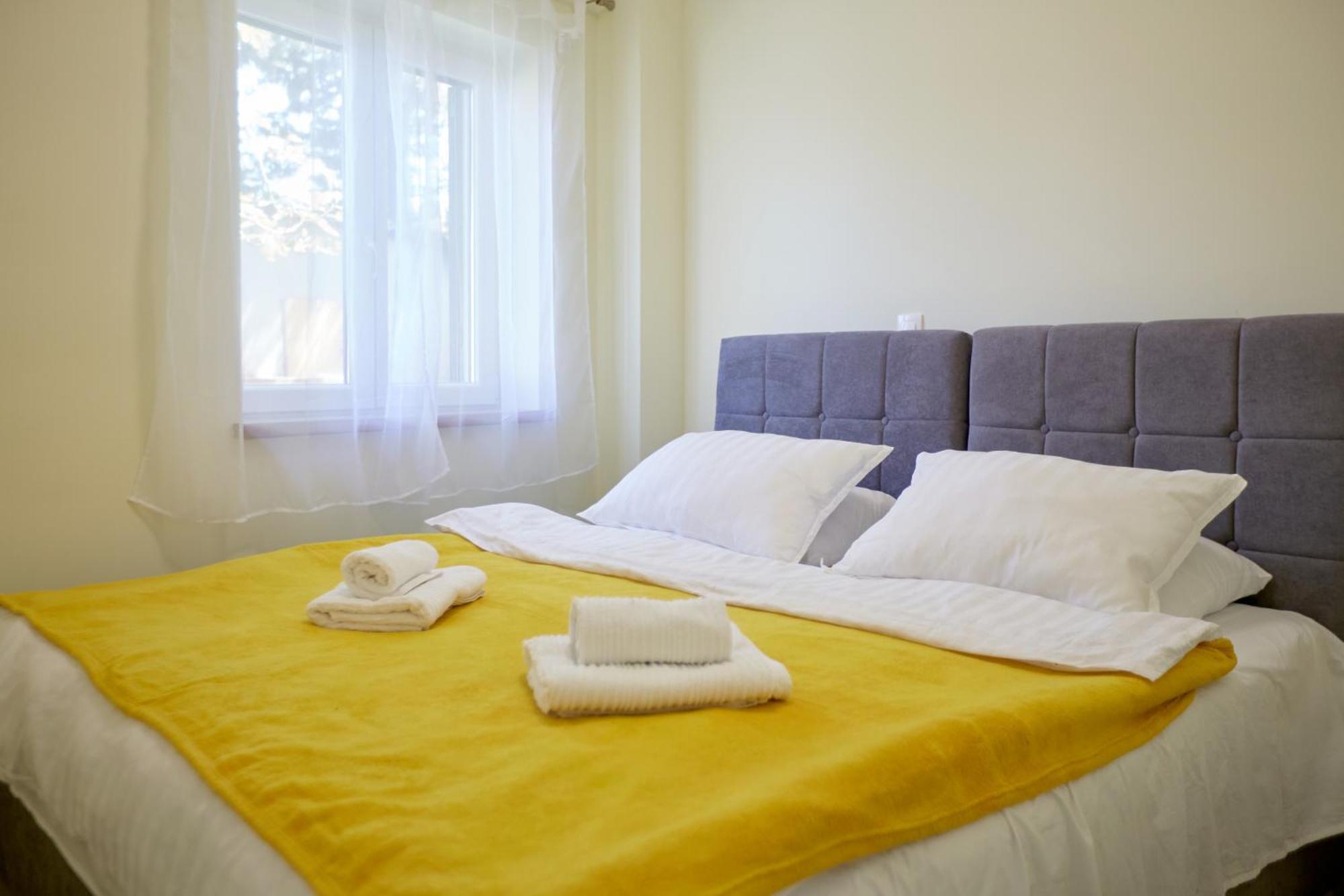 Apartments Nika 투라니 객실 사진